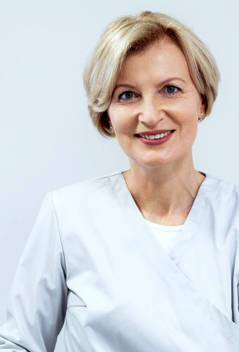 Can dentures be supported with dental implants?